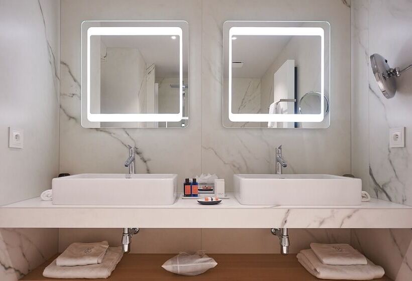 اتاق راحتی, Relais & Châteaux La Maison Des Têtes