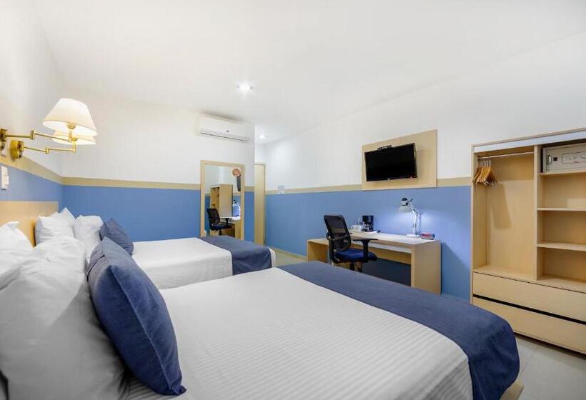 Номер Стандарт 2 Двуспальные Кровати, Premier Inn Tuxtla