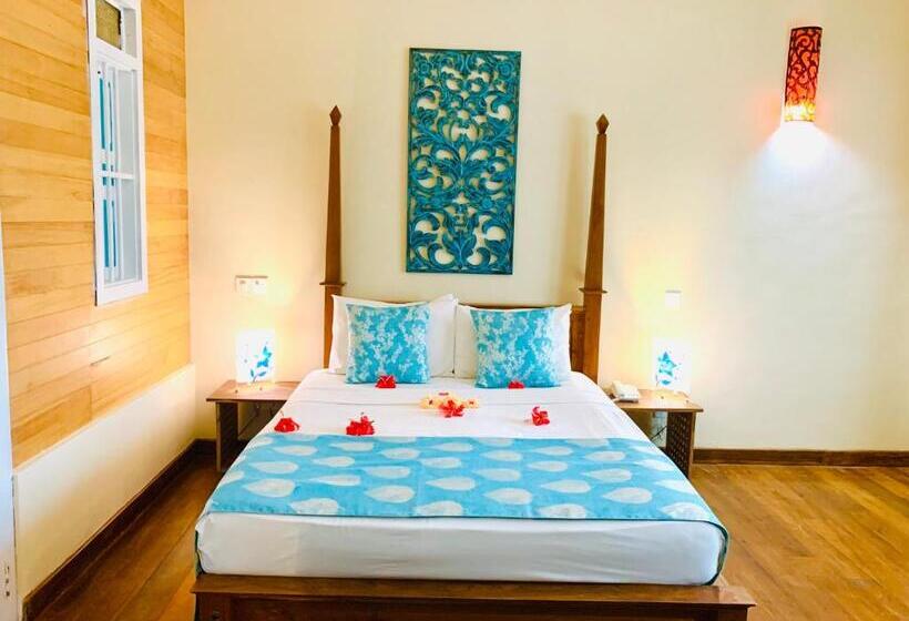 Quarto Deluxe, Thaproban Beach House