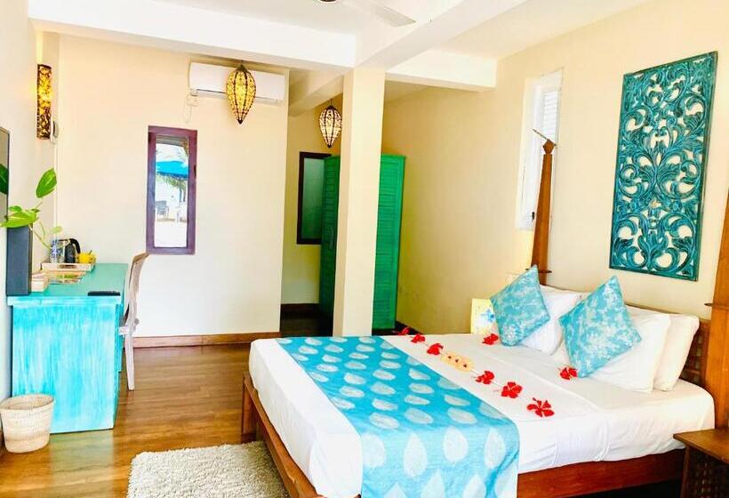 高级大房间, Thaproban Beach House