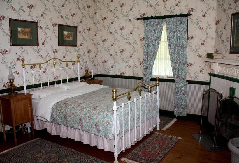 חדר סטנדרט, The Royal