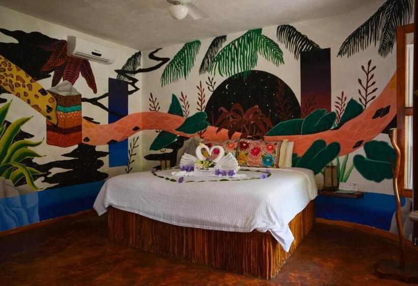 اتاق استاندارد با تخت بزرگ, Zentik Project & Saline Cave