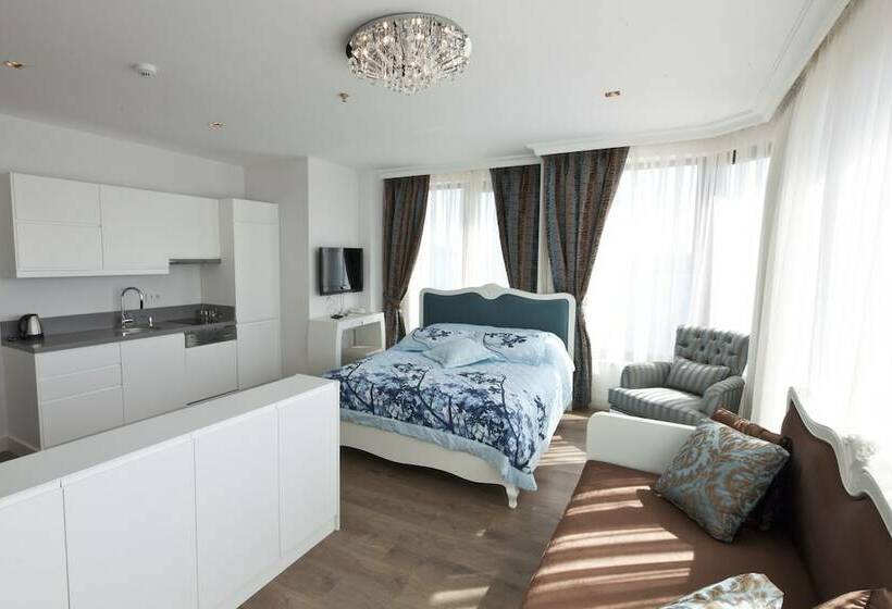 デラックスルーム, Molton Kabatas