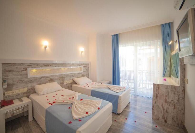 ファミリールーム, Nur