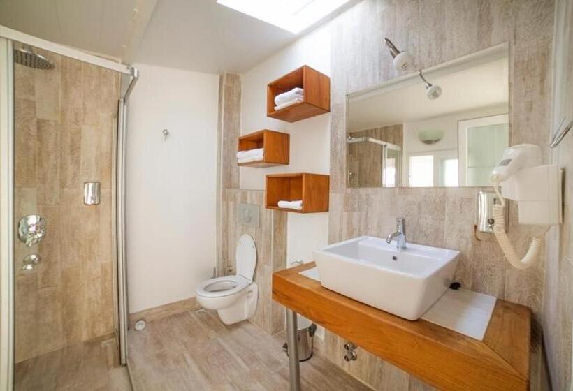 オーシャンビュースイート, Nur