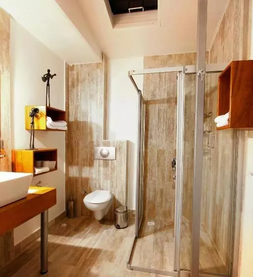 Suite Vista Mare, Nur
