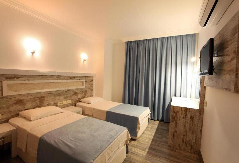 ファミリールーム, Nur