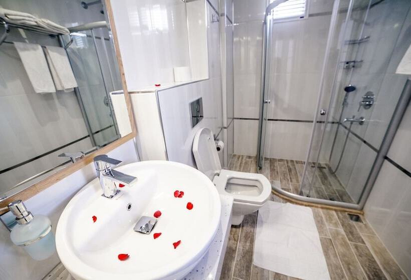 オーシャンビュースタンダードルーム, Nur