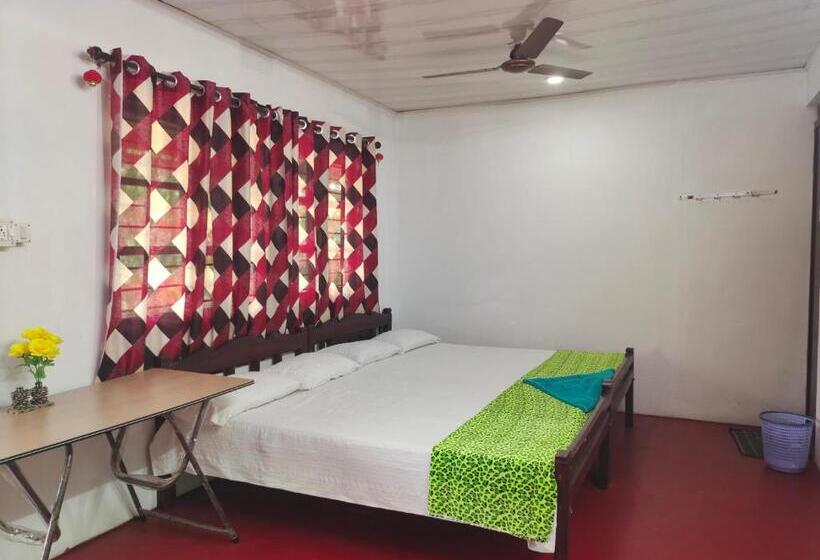 스탠다드 발코니 룸, Achayans Homestay Mararikulam