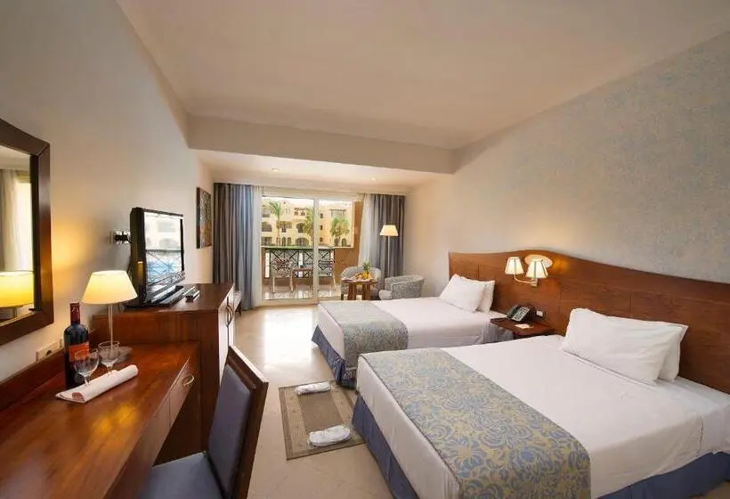 اتاق استاندارد با چشم‌انداز استخر, Stella Gardens Resort & Spa, Makadi Bay