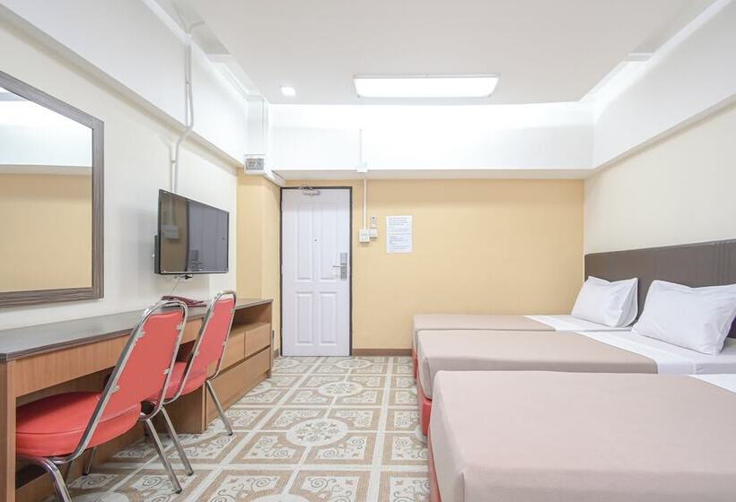 Standard Kolmen Hengen Huone, Ac Habitat Bangkok