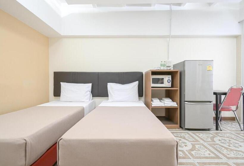Quarto Estandar, Ac Habitat Bangkok