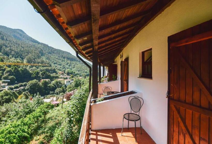 Quarto Superior, Nations Gerês   Bed & Breakfast
