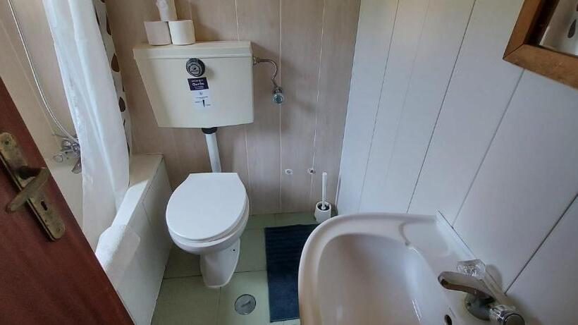 חדר סטנדרט עם מרפסת, Nations Gerês   Bed & Breakfast