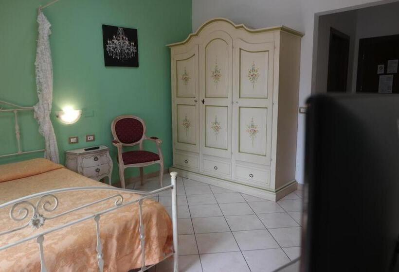 スタンダードルーム, 4 Mori