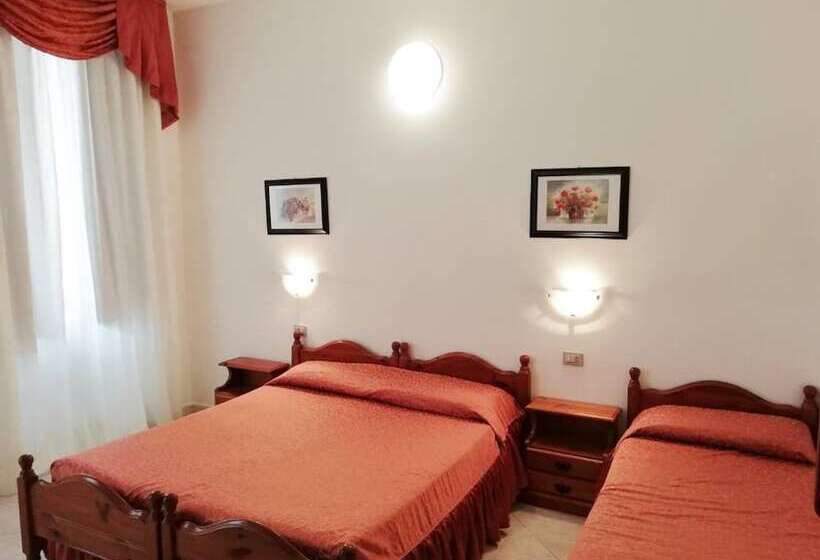 スタンダードトリプルルーム, 4 Mori