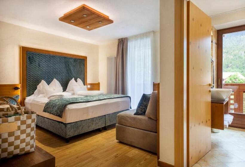 山の見えるスーペリアルーム, Adler Hotel Wellness & Spa   Andalo