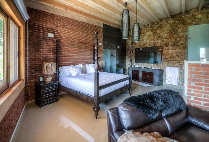 Люкс Повышенной Комфортности, Boutique Matea Inn