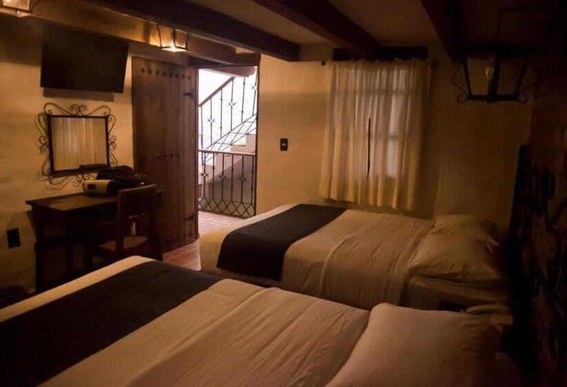 Номер Стандарт 2 Двуспальные Кровати, Casa Indigo