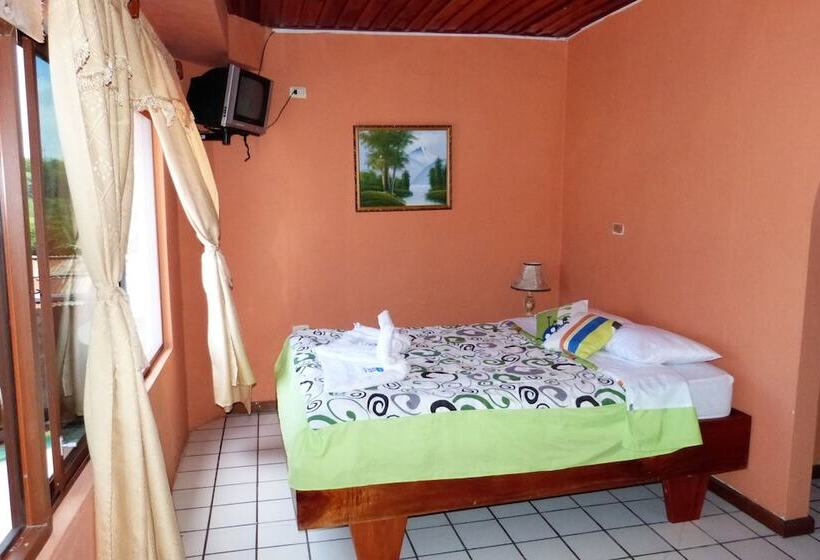 스탠다드 트리플 룸, Castro Galapagos