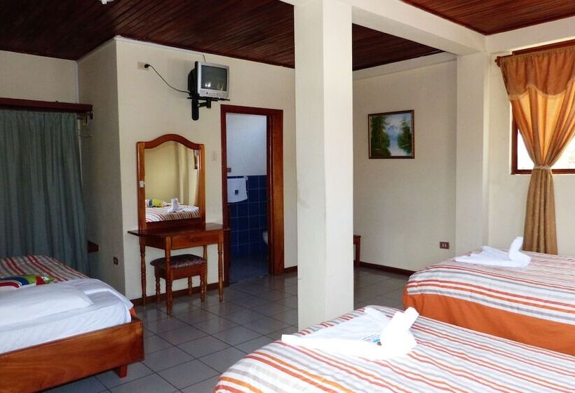 Chambre Quadruple Standard, Castro Galapagos