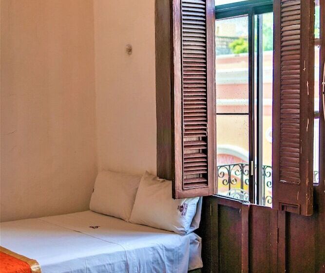 스탠다드 트리플 룸, Gran Centenario