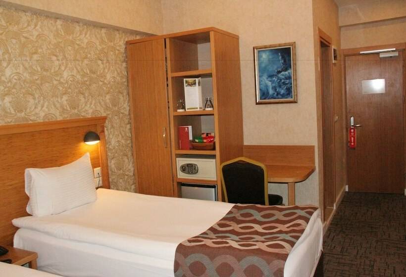 اتاق استاندارد, Grand Hitit