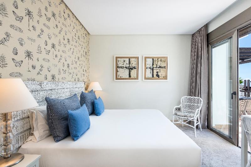 2 Bedrooms Suite Sea View, Las Terrazas de Abama Suites