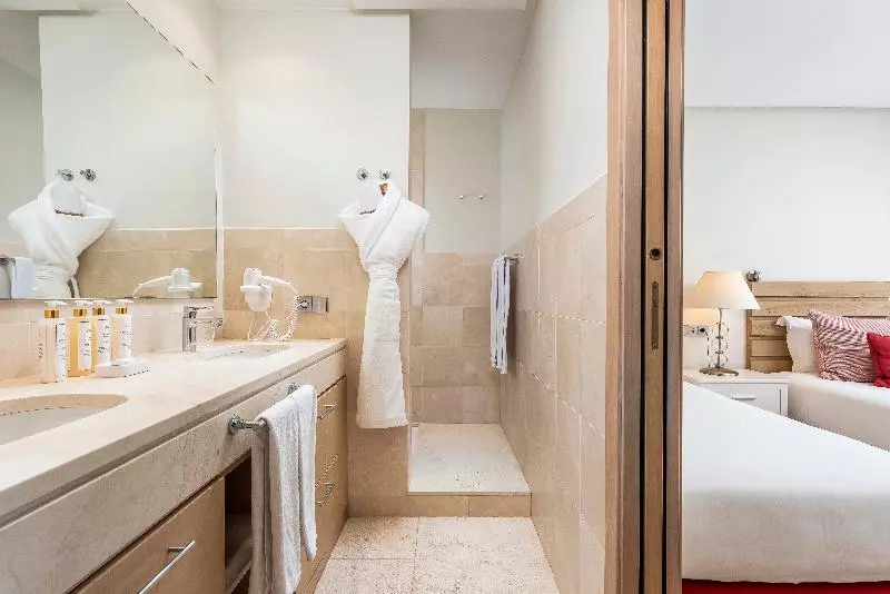 2 Bedrooms Suite Sea View, Las Terrazas de Abama Suites