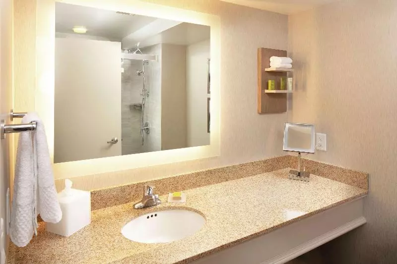 サイドシービュースイート, Las Terrazas de Abama Suites