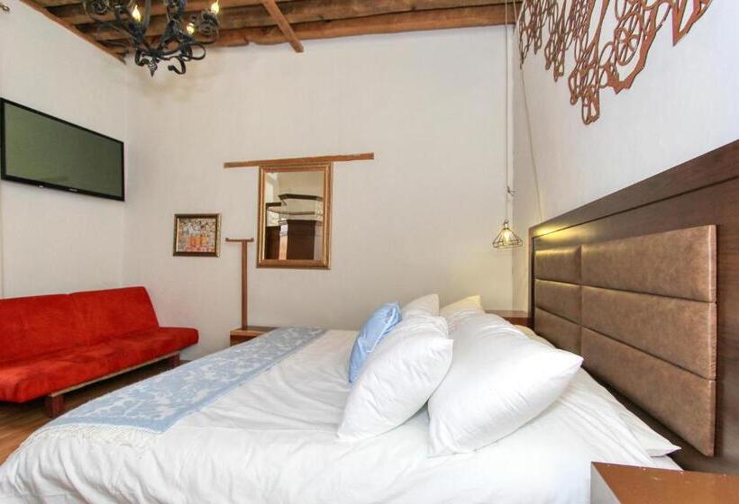 سوئیت با بالکن, Mansion Von Humboldt