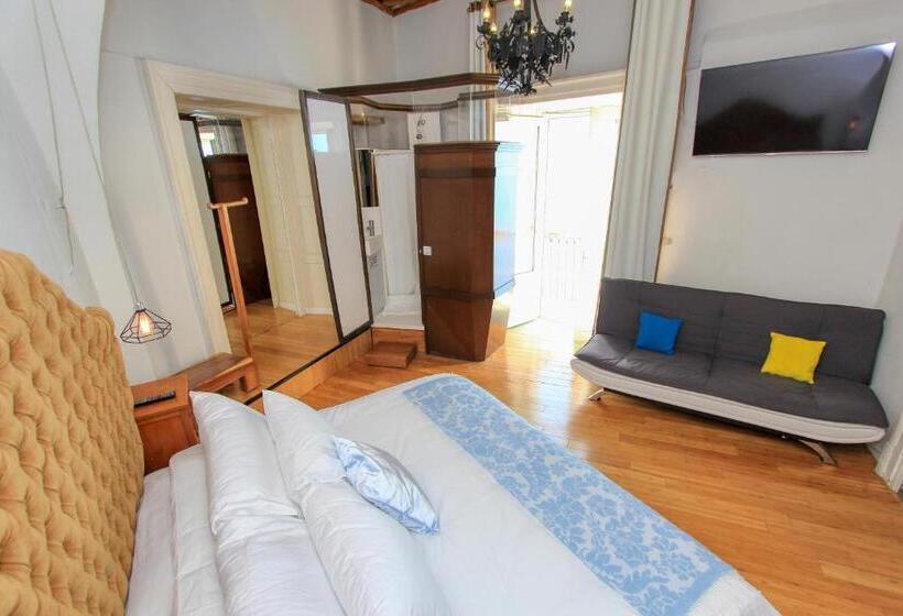 سوئیت با بالکن, Mansion Von Humboldt