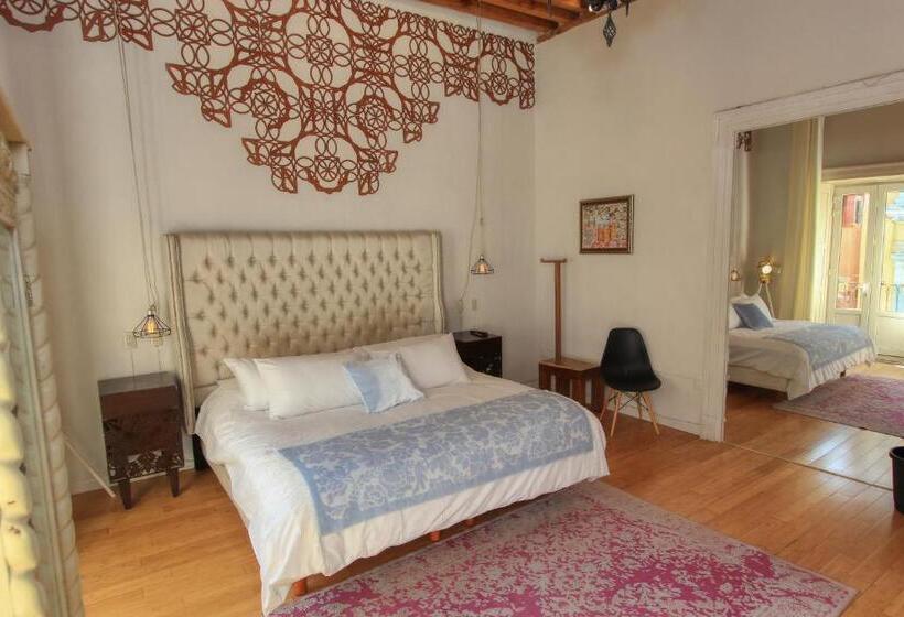 مجموعه ویستا شهر, Mansion Von Humboldt