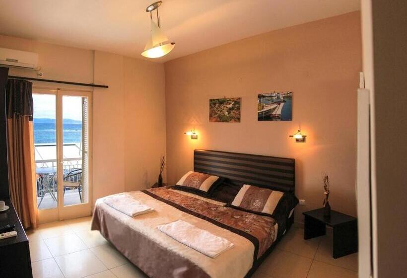 スタンダードルーム, Plaza