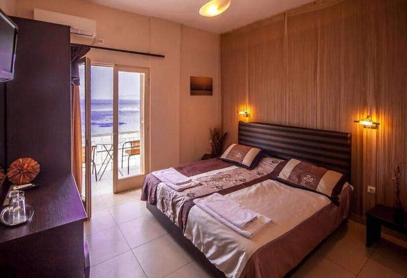 スタンダードルーム, Plaza