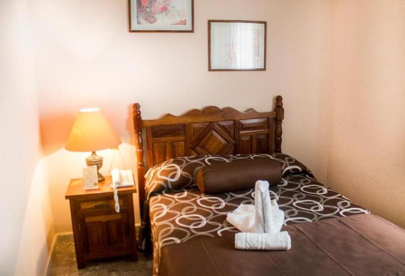 スタンダードルーム, San Jorge