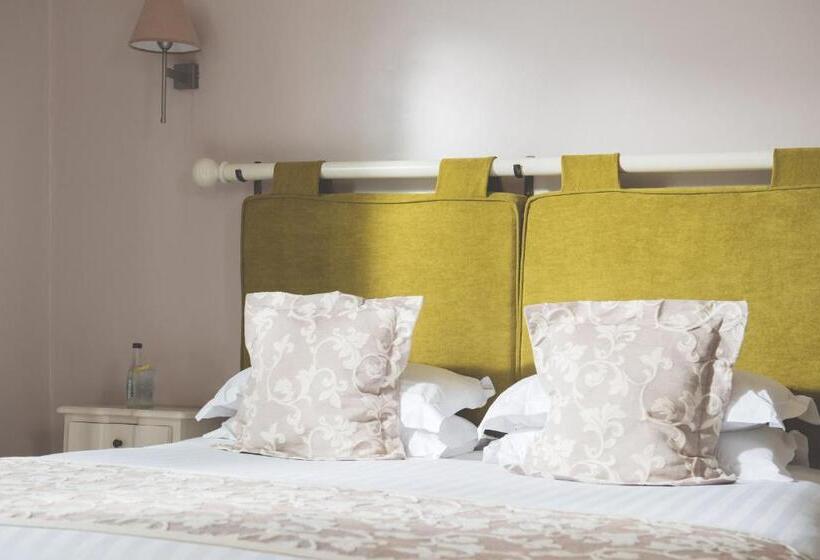 スタンダードルーム, The Globe