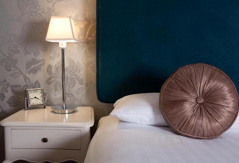 スタンダードルーム, The Globe