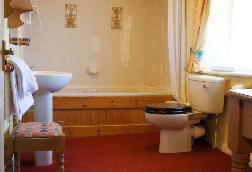 Классический Номер, The Lifeboat Inn