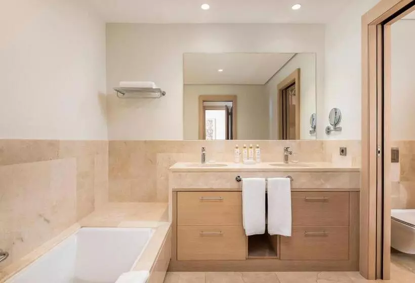 サイドシービュースイート, Las Terrazas de Abama Suites