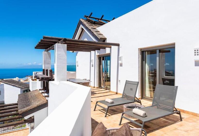 2 Bedrooms Suite Sea View, Las Terrazas de Abama Suites