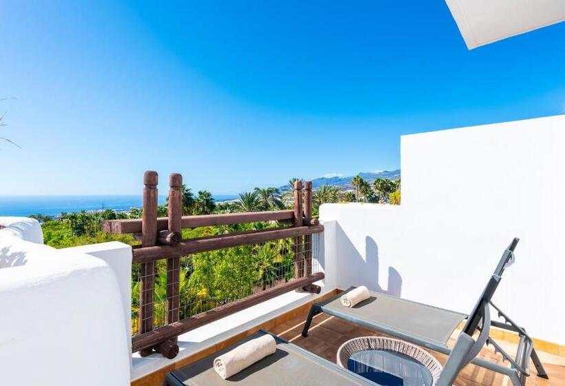 套房侧面可观海景, Las Terrazas de Abama Suites