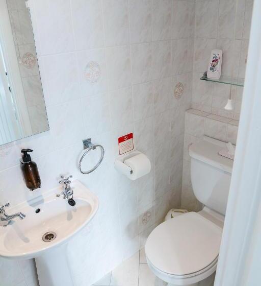 스탠다드 룸 킹사이즈 침대, Kingsway Guesthouse A Selection Of Single, Double And Family Rooms In A Central Location