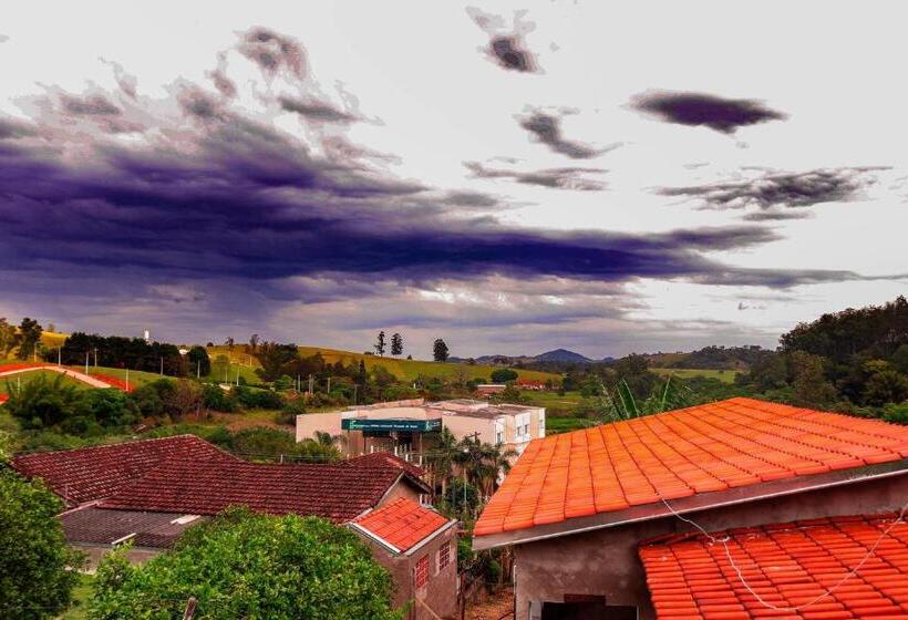 四人标准间, Pousada Bela Vista