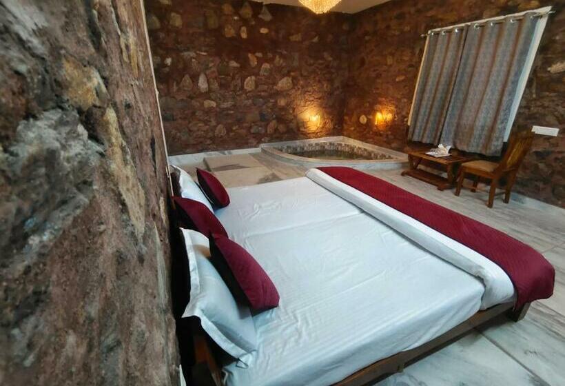 디럭스 룸, Jawai Wildlife Safari Camp