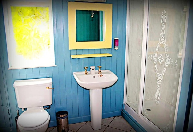 スーペリアールーム, Hafan Deg