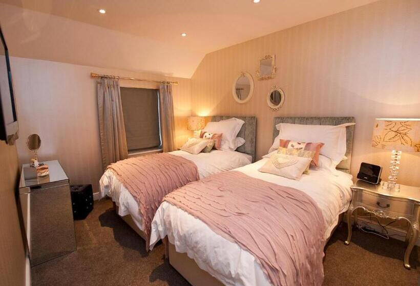 منزل 3 غرف نوم, Five Star Stays