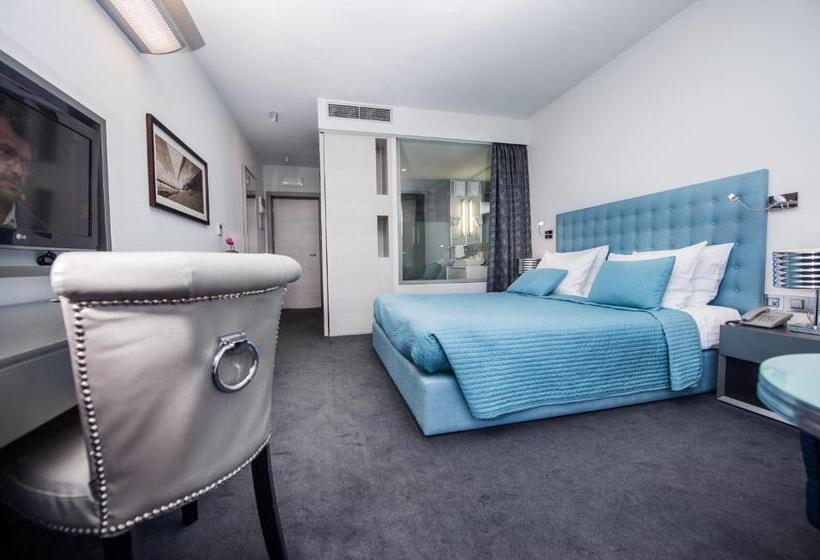 Номер Стандарт, Arupinum