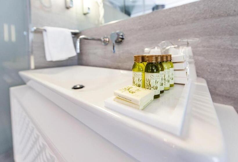 Номер Стандарт Трехместный, Arupinum