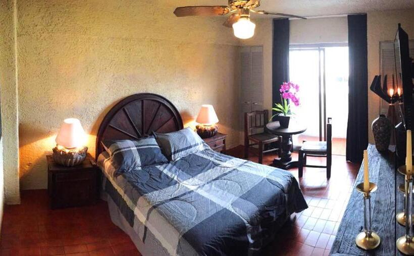 سوییت, Aurora Suites